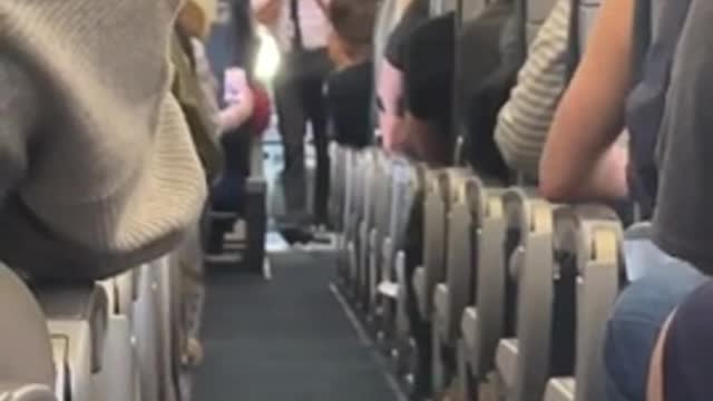 "FINALLY!" - Passengers CHEER as End of Mask Mandate Announced