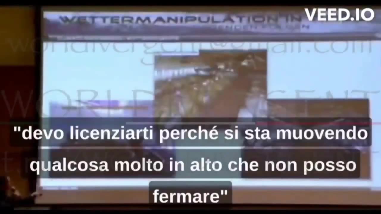 Ascoltate cosa dice questa persona sulle scie chimiche