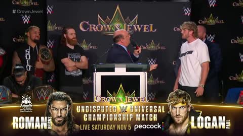 Amazing! Roman Reigns shoves Logan Paul