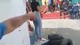 Video: Cámara grabó accidente durante una válida de Motociclismo