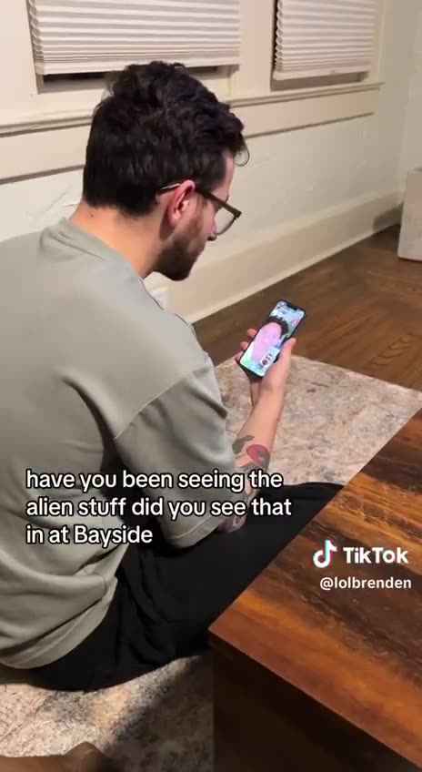 Miami Cop Not Allowed To Talk About Alien Rumors