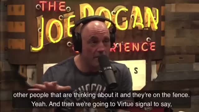 Aaron Rodgers Reveals the NFL sent a "Fauci stooge" To Every NFL Team to Pressure Players to Take the Experimental Vaccinate