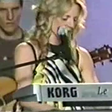 baptise us in the HOLY SPIRIT baptise us in FIRE shorts #revival #shorts #worship