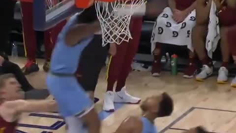 NBA Ja Morant blocks a 7 footer