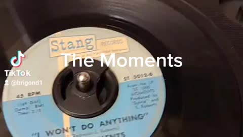 Old 45s vinyl records collections 21