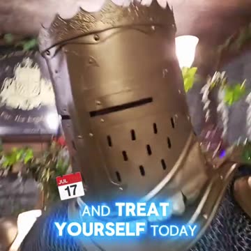 👑🏰 Creamed Honey