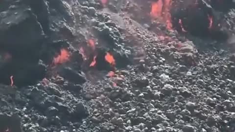 Lava en la palma