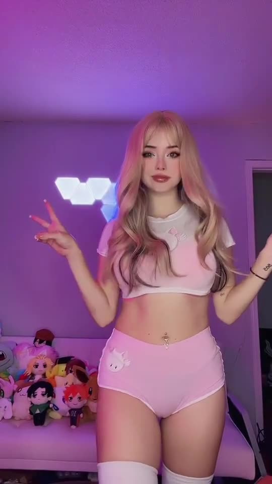 Hot TikTok Girl - Short 5