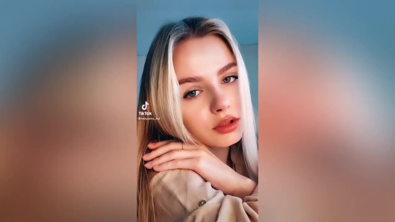 BEAUTIFUL RUSSIAN GIRLS IN TIK TOK. №7