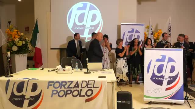 Congresso di Forza del popolo a Milano