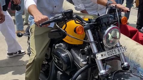 Dino is on Dhoom Mood