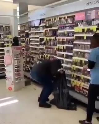 Maybe Stop Robbing The Stores: Walgreens Closing Fourth Location In Boston