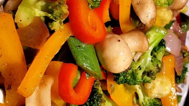 Stir Fry Veggies in Just 5 Minutes 💯