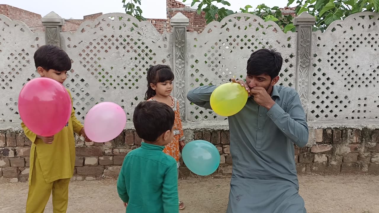 outdoor fun with Rocket Balloon and learn colors for kids by I balloon videos | kids funny video