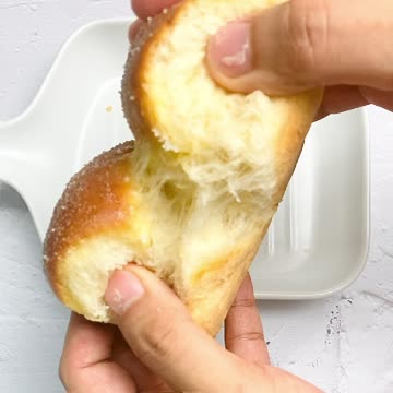 Cheeserolls (CRUMBSHOT)