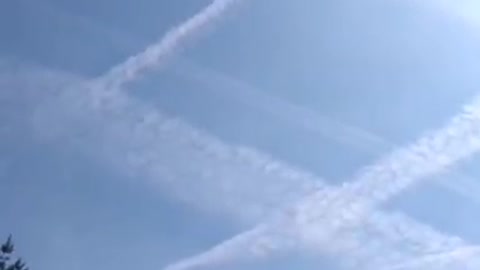 Chemtrails now trending on Twitter. People are starting to ask serious questions