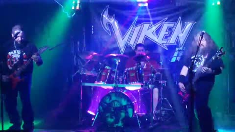 Viken "Enter Sandman" Metallica Cover