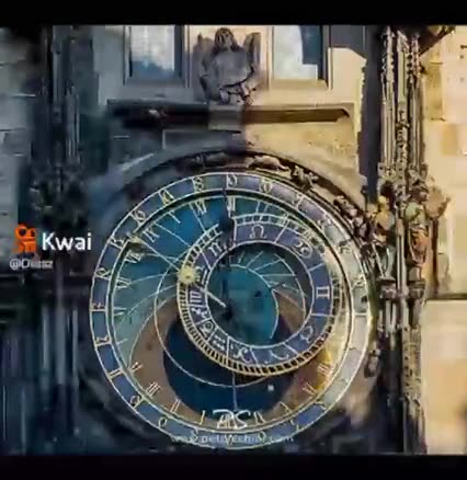 THE MOON MAP 🎑 THE ASTRONOMICAL CLOCK IN PRAGUE CONFIRMS THIS