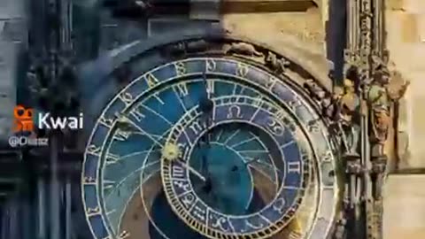 THE MOON MAP 🎑 THE ASTRONOMICAL CLOCK IN PRAGUE CONFIRMS THIS