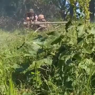 Ukrainian Forces Fire LNG-9