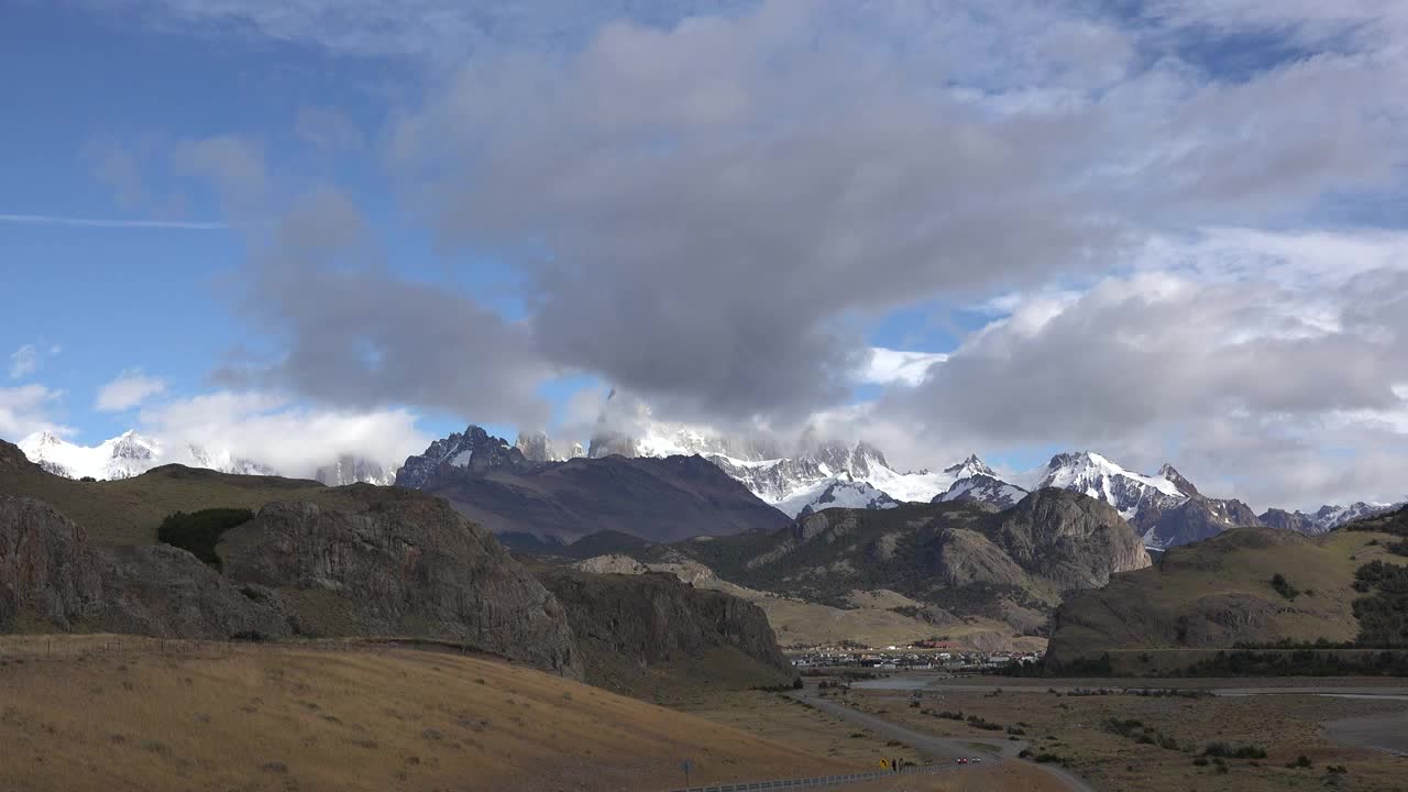 Argentina cars leave El Chalten