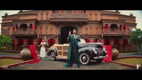 Gaadi Kaali Song _ Neha Kakkar, Rohanpreet Singh _ Raees _ Saga Sounds