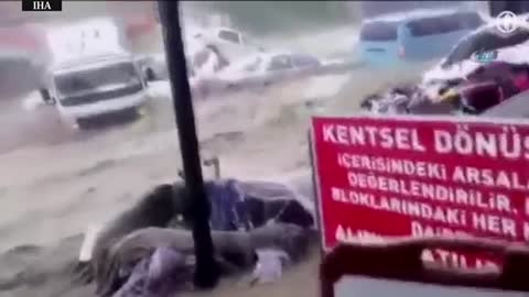 Floodwaters wash away cars in Turkish capital