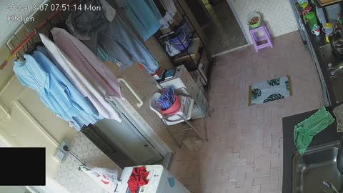 kitchen midnight 20220307