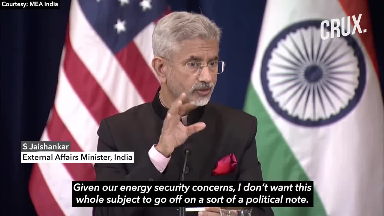 Jaishankar Criticizes the West's Hypocrisy Over Russia's Oil Purchase and Putin's Ukraine War