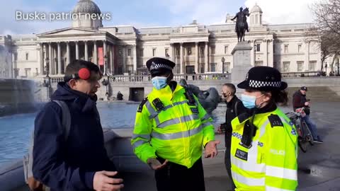 #ukinlockdown I know what's going on. angry they cant stop and talk in the street