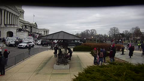 0675USCG00HousePlaza_2021-01-06_15h16min51s787ms.mp4