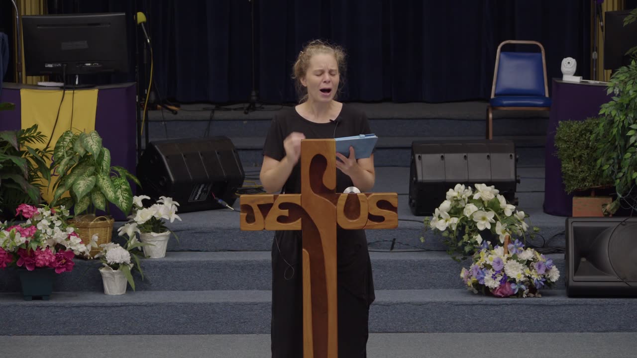 Let Jesus Make You Free by Stephanie J Yeager