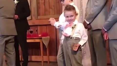 Kids adds some comedy to a wedding!