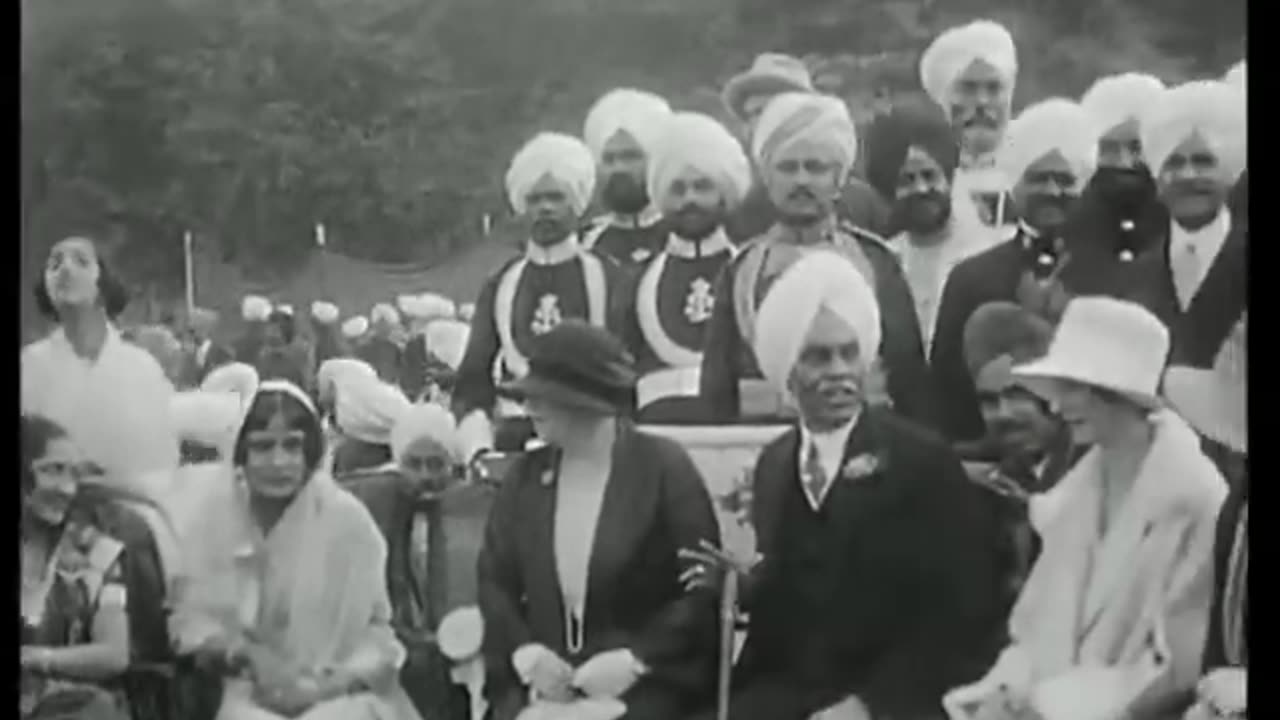 [1927] Maharaja Jagatjit Singh's Garden Party at his Palace (Punjab, India)