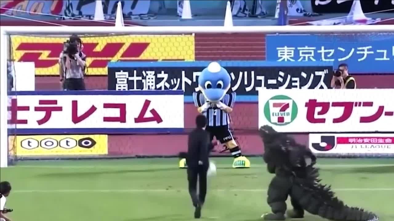 The funniest basketball team mascots