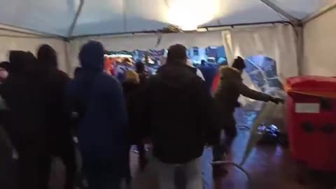 Luxembourg | Patriots Storm Vax-Pass Restricted Area While Chanting "Liberté" (Freedom)