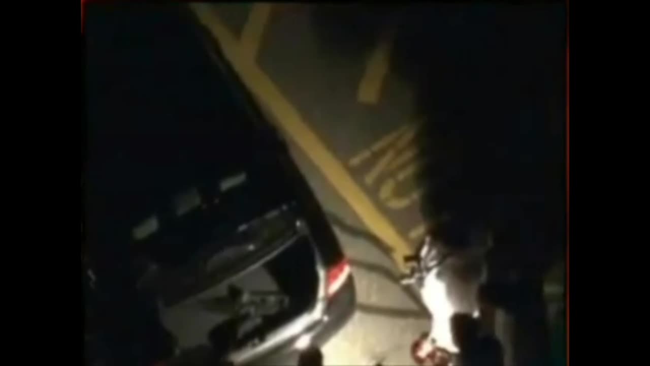 The Best Video PROOF of 2 GUNS IN TRUNK at sandy hook elementary school 2013