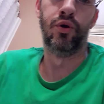 Rockydennis Presents "Taking a Dump : YT Shorts" 3