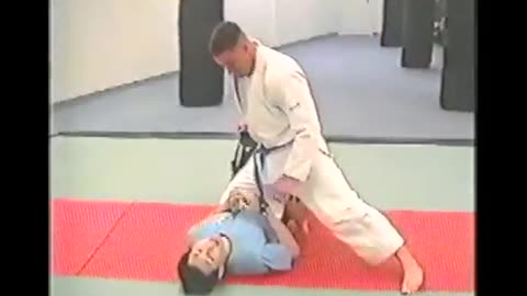 Michael Jen Ultimate Pin Escapes Knee on stomach Escapes