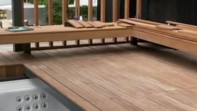 SLIDING DECK