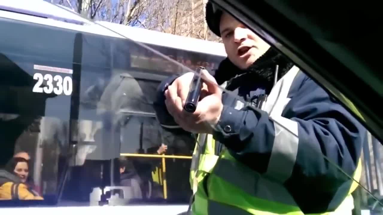 Russian Police, Police Vs Drivers, Angry Cops Compilation