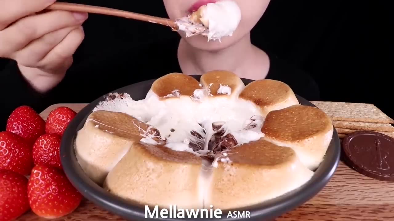 ASMR NUTELLA S'MORES DIP, STRAWBERRY, CHOCOLATE