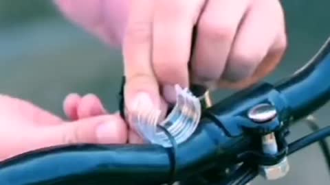 Teaching of making simple brackets for small hand electric hand on bicycle