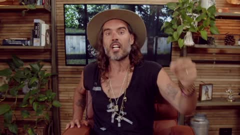 Russell Brand Reacts To The Alex Jones Trial - August 9, 2022