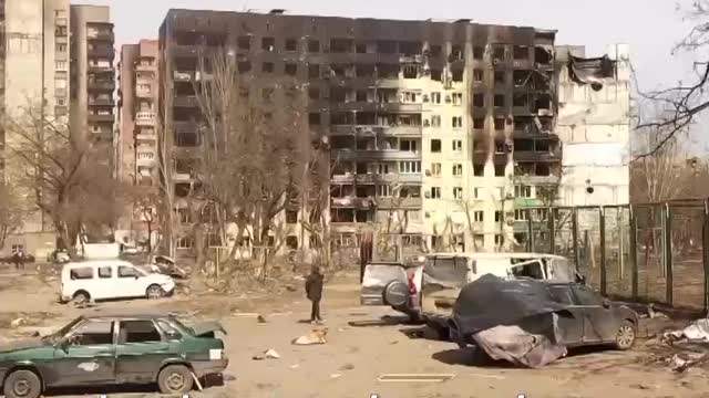 Mariupol Kids Getting Bombed By Ukrainians - Destruction Game Plan