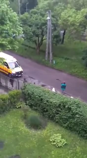 They are Recording FAKE COVID VIDEO.This is how BIG TECH media is scaring the people.