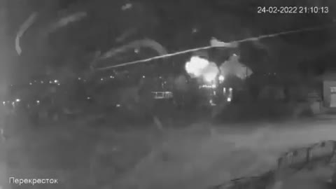 Ukrainian Soldier Sacrifices Himself to Blow Up Bridge and Stop Advancing Russians