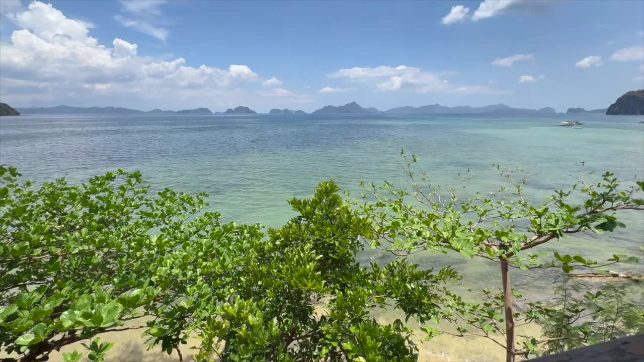 Republica Sunset Bar in El Nido, Philippines