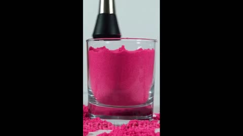 SATISFYING VIDEO OF HYDRAULIC PRESS AND KINETIC SAND