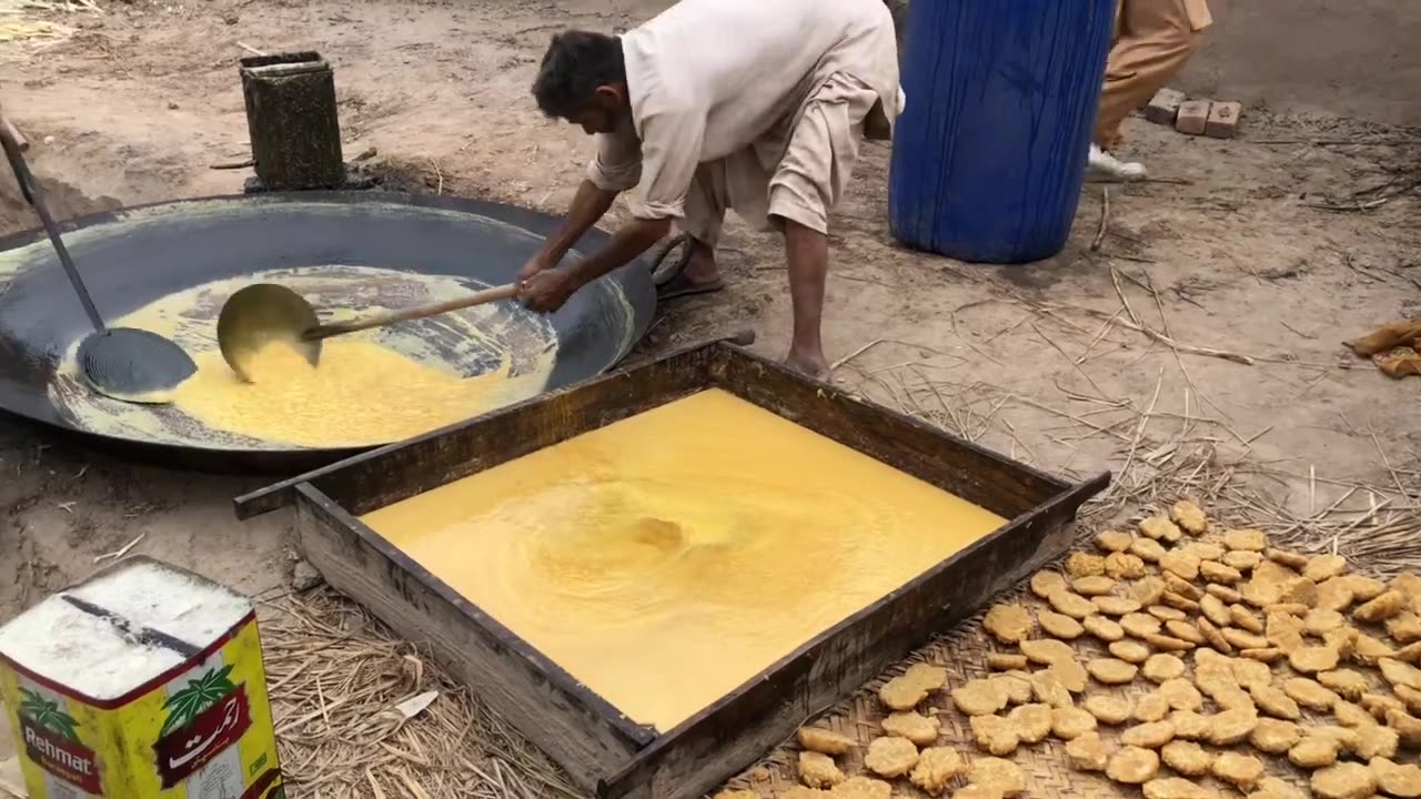 Gur Banane ka tarika || How to making Jaggery in village